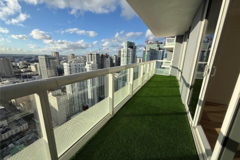 Снять в аренду кондоминиум в Майами, Флорида 1 спальня, 65.03м2, № 1991651 - фото 2