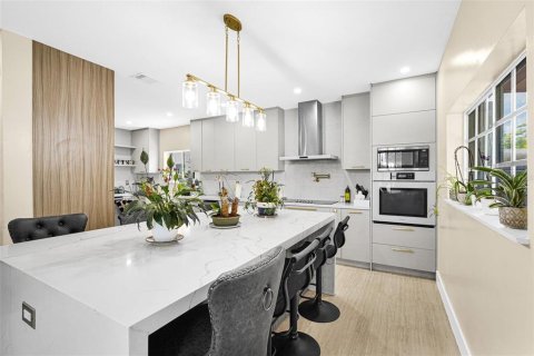 Купить виллу или дом в Майами, Флорида 3 комнаты, 267.28м2, № 1915096 - фото 3