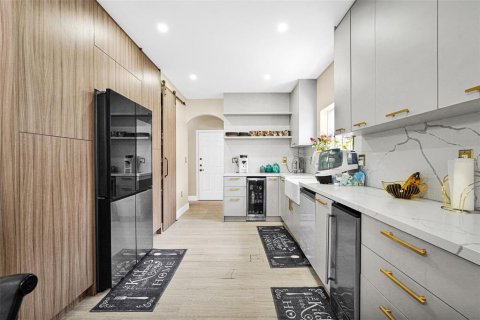 Купить виллу или дом в Майами, Флорида 3 комнаты, 267.28м2, № 1915096 - фото 11
