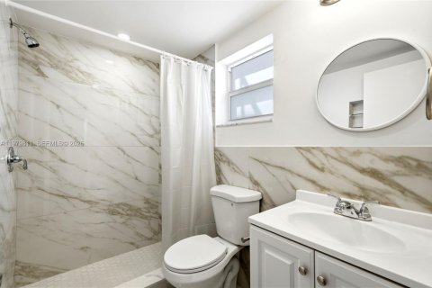 Condominio en alquiler en Hollywood, Florida, 1 dormitorio, 66.89 m2 № 2048667 - foto 16