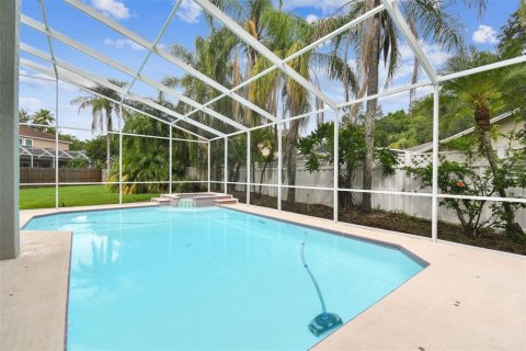 House in Tampa, Florida 4 bedrooms, 239.41 sq.m. № 1854469 - photo 16