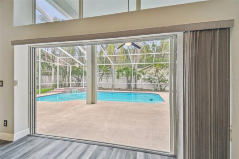 House in Tampa, Florida 4 bedrooms, 239.41 sq.m. № 1854469 - photo 4