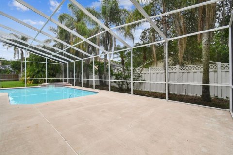 House in Tampa, Florida 4 bedrooms, 239.41 sq.m. № 1854469 - photo 20
