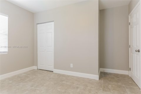 Casa en alquiler en Lantana, Florida, 3 dormitorios, 115.29 m2 № 2023329 - foto 10