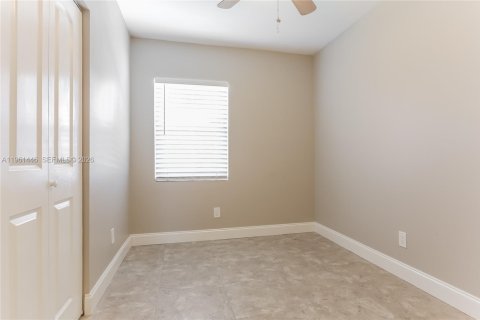 Casa en alquiler en Lantana, Florida, 3 dormitorios, 115.29 m2 № 2023329 - foto 9