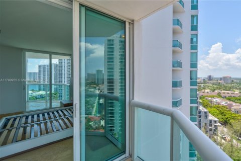 Condominio en venta en Aventura, Florida, 2 dormitorios, 143.44 m2 № 1731580 - foto 23