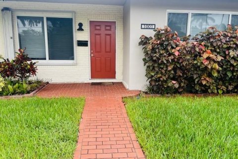 Duplex à louer à Fort Lauderdale, Floride: 2 chambres, 113.34 m2 № 1847662 - photo 20
