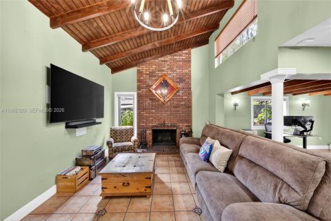 Casa en venta en Miami, Florida, 3 dormitorios, 163.42 m2 № 2056650 - foto 13