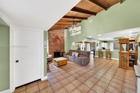Casa en venta en Miami, Florida, 3 dormitorios, 163.42 m2 № 2056650 - foto 12