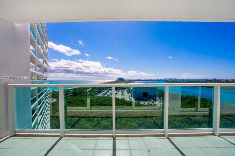 Condominio en alquiler en Sunny Isles Beach, Florida, 2 dormitorios, 126.07 m2 № 2241357 - foto 4