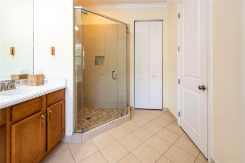 Touwnhouse à vendre à Sunrise, Floride: 3 chambres, 175.21 m2 № 2065356 - photo 18