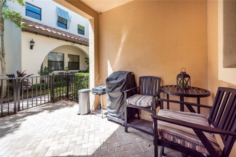 Touwnhouse à vendre à Sunrise, Floride: 3 chambres, 175.21 m2 № 2065356 - photo 26