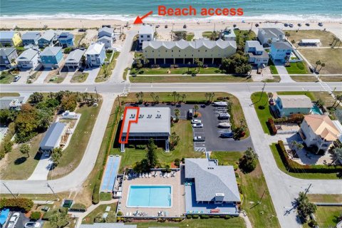 Condo in New Smyrna Beach, Florida, 2 bedrooms  № 1642883 - photo 1