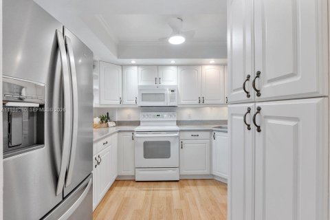 Condominio en venta en Oakland Park, Florida, 2 dormitorios, 90.58 m2 № 2044827 - foto 18