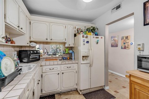 Copropriété à vendre à Hollywood, Floride: 2 chambres, 89.28 m2 № 2089294 - photo 7