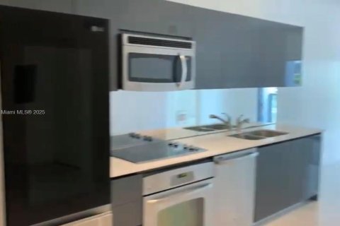 Купить кондоминиум в Майами, Флорида 1 спальня, 66.8м2, № 2034986 - фото 4