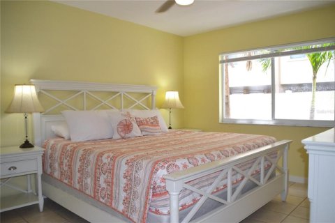 Commercial property in Venice, Florida 2 bedrooms, 72.93 sq.m. № 1906387 - photo 8