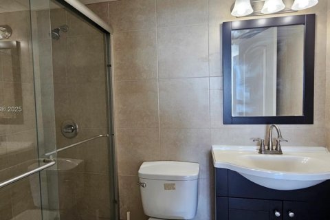 Снять в аренду кондоминиум в Норт-Майами-Бич, Флорида 1 спальня, 73.39м2, № 1956419 - фото 14
