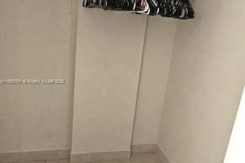 Снять в аренду кондоминиум в Норт-Майами-Бич, Флорида 1 спальня, 73.39м2, № 1956419 - фото 12