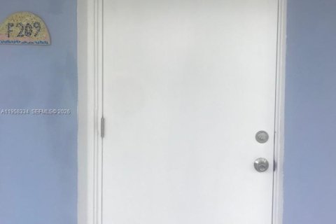 Condo à Miami, Floride, 2 chambres  № 2080538