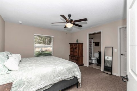 House in Belleview, Florida 3 bedrooms, 124.02 sq.m. № 1565838 - photo 8