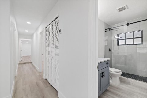 Купить виллу или дом в Тампа, Флорида 3 комнаты, 166.85м2, № 2404572 - фото 16