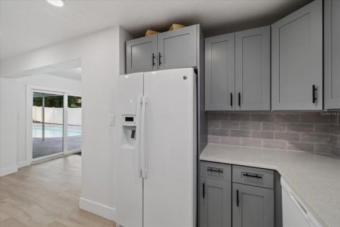 Купить виллу или дом в Тампа, Флорида 3 комнаты, 166.85м2, № 2404572 - фото 20