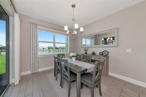 House in Bradenton, Florida 3 bedrooms, 155.52 sq.m. № 1854389 - photo 26