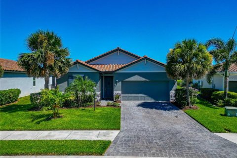 House in Bradenton, Florida 3 bedrooms, 155.52 sq.m. № 1854389 - photo 1