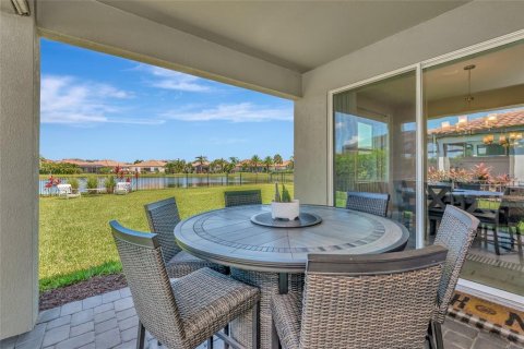 House in Bradenton, Florida 3 bedrooms, 155.52 sq.m. № 1854389 - photo 13