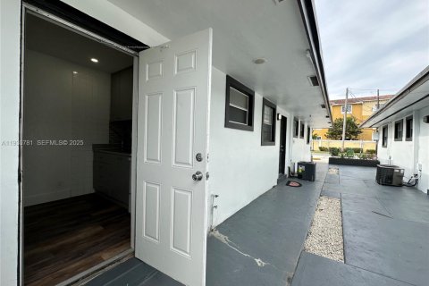 Appartement à louer à Hallandale Beach, Floride № 1989501 - photo 19