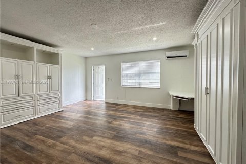 Appartement à louer à Hallandale Beach, Floride № 1989501 - photo 7