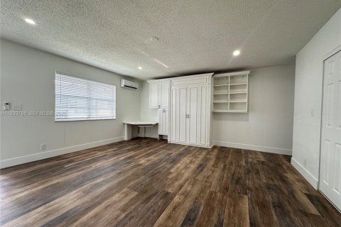 Appartement à louer à Hallandale Beach, Floride № 1989501 - photo 16