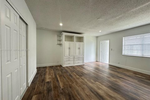 Appartement à louer à Hallandale Beach, Floride № 1989501 - photo 6