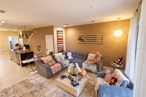 Copropriété à vendre à Kissimmee, Floride: 4 chambres, 235.79 m2 № 2133939 - photo 12