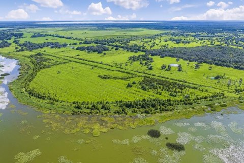 Купить земельный участок в Лейк-Уэльс, Флорида № 2422793 - фото 6