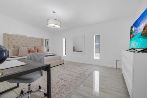 Villa ou maison à vendre à Miami, Floride: 5 chambres, 263.56 m2 № 1849143 - photo 13