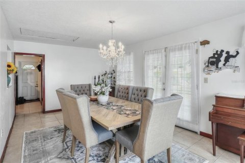 House in Lakeland, Florida 3 bedrooms, 189.15 sq.m. № 1898411 - photo 21
