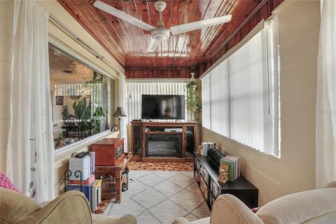 House in Lakeland, Florida 3 bedrooms, 189.15 sq.m. № 1898411 - photo 10