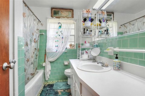 House in Lakeland, Florida 3 bedrooms, 189.15 sq.m. № 1898411 - photo 30