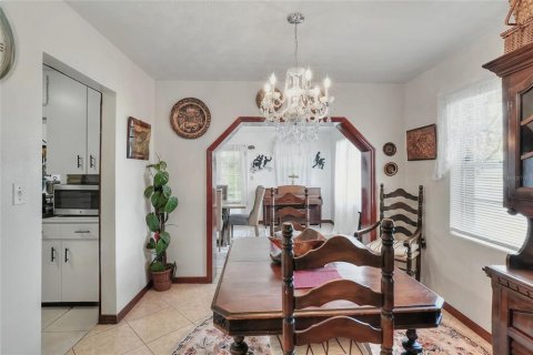 House in Lakeland, Florida 3 bedrooms, 189.15 sq.m. № 1898411 - photo 15