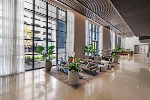 Купить кондоминиум в Майами, Флорида 1 спальня, № 1967592 - фото 12