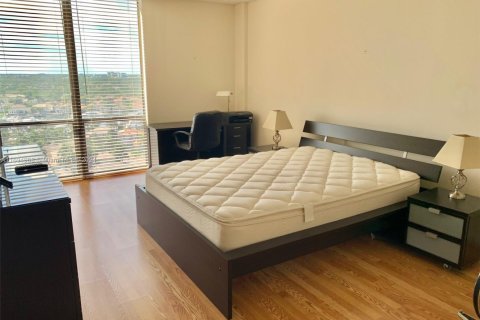 Купить кондоминиум в Холливуд, Флорида 2 спальни, 113.43м2, № 2038118 - фото 18