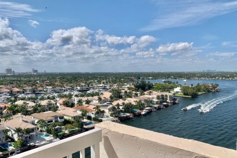 Condo à Hollywood, Floride, 2 chambres  № 2038118