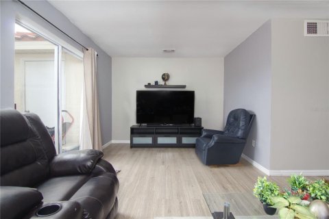 Adosado en alquiler en Orlando, Florida, 2 dormitorios, 113.99 m2 № 1901649 - foto 6