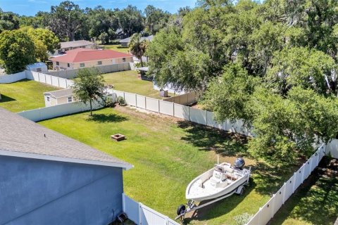 House in Bartow, Florida 4 bedrooms, 222.22 sq.m. № 2219046 - photo 11