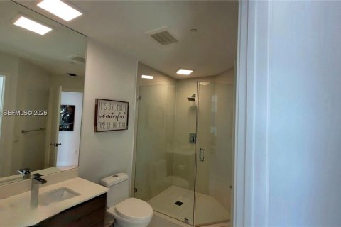 Купить кондоминиум в Майами, Флорида 2 спальни, 108.42м2, № 2153756 - фото 14