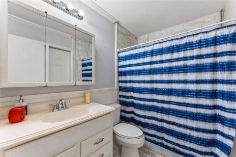 House in Port Charlotte, Florida 3 bedrooms, 117.99 sq.m. № 1528116 - photo 13