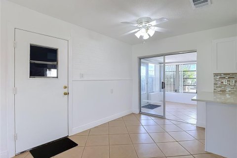 Villa ou maison à vendre à Hudson, Floride: 2 chambres, 118.08 m2 № 2399385 - photo 22