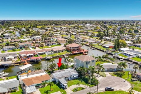 Villa ou maison à vendre à Hudson, Floride: 2 chambres, 118.08 m2 № 2399385 - photo 4